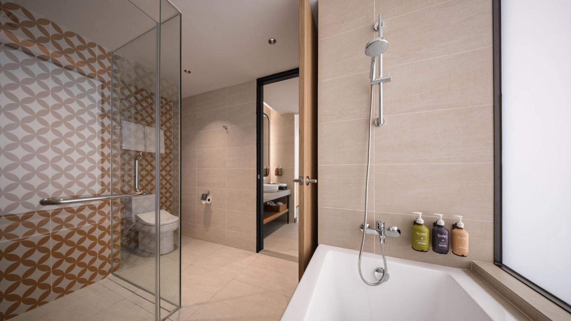 Holiday Inn & Suites Penang Prai By Ihg Bukit Mertajam Exterior photo